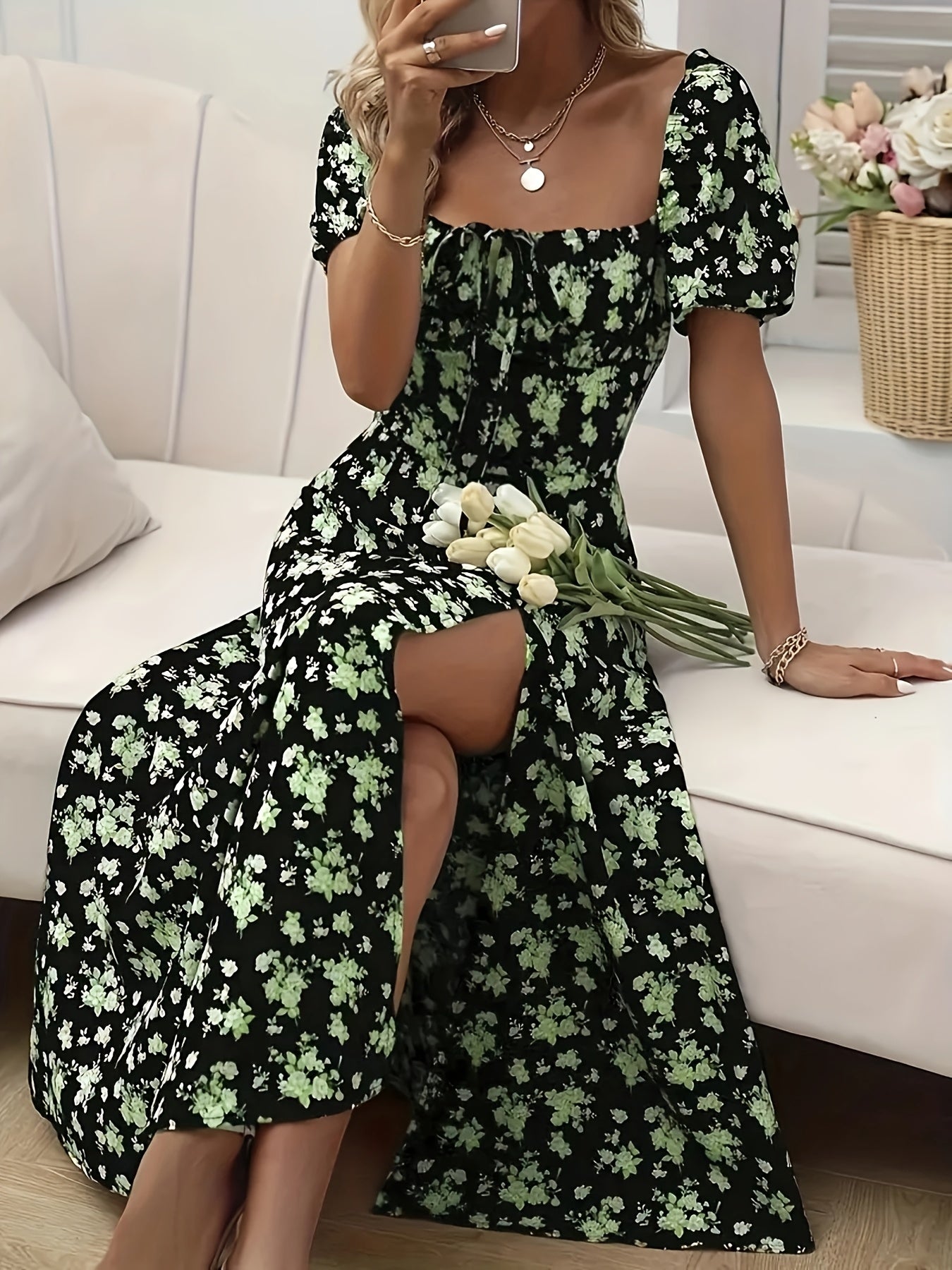 Elegant floral print slit dress with slim fit and u-neck for women