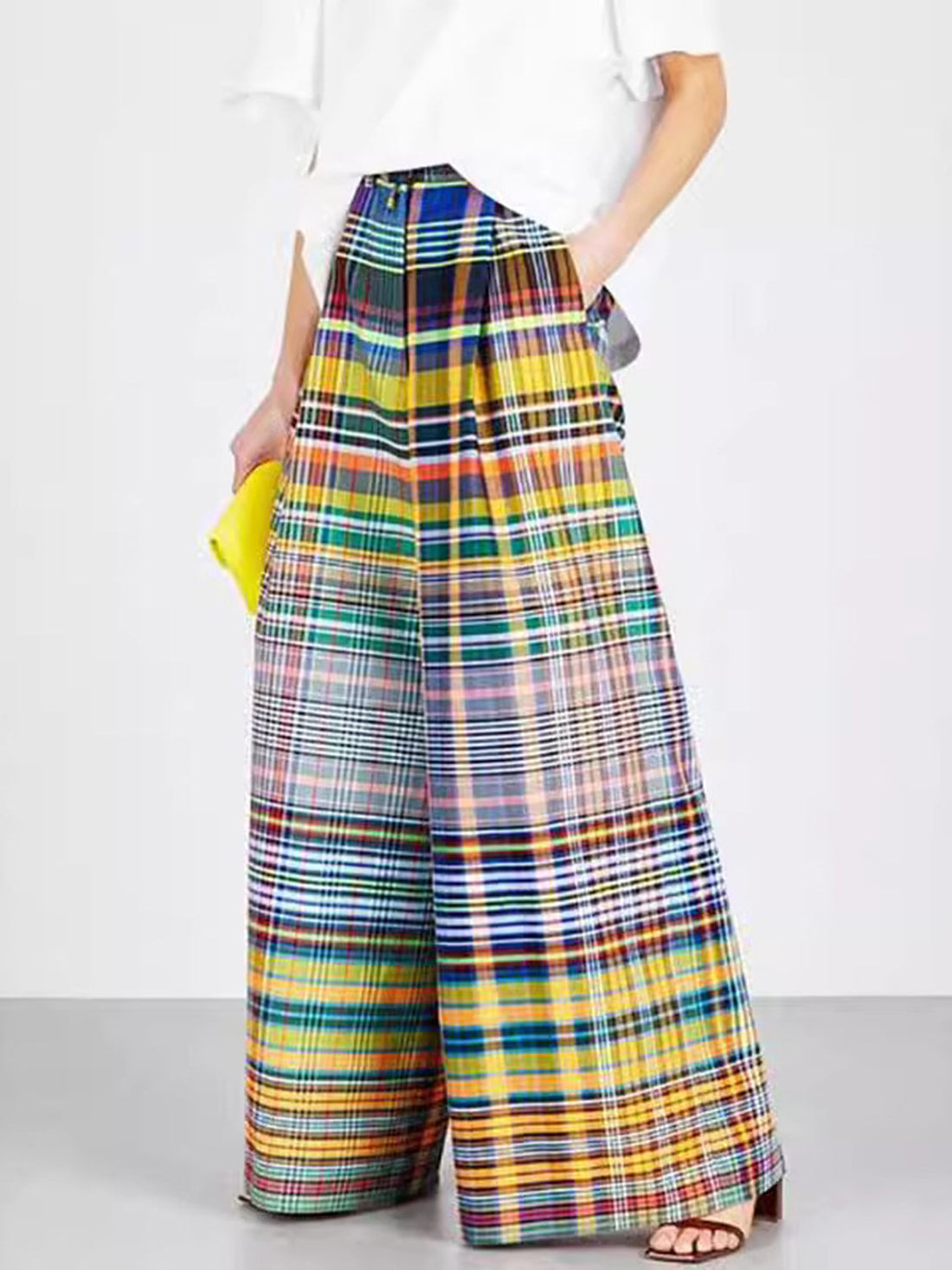 Women's full-length plaid wide leg pants