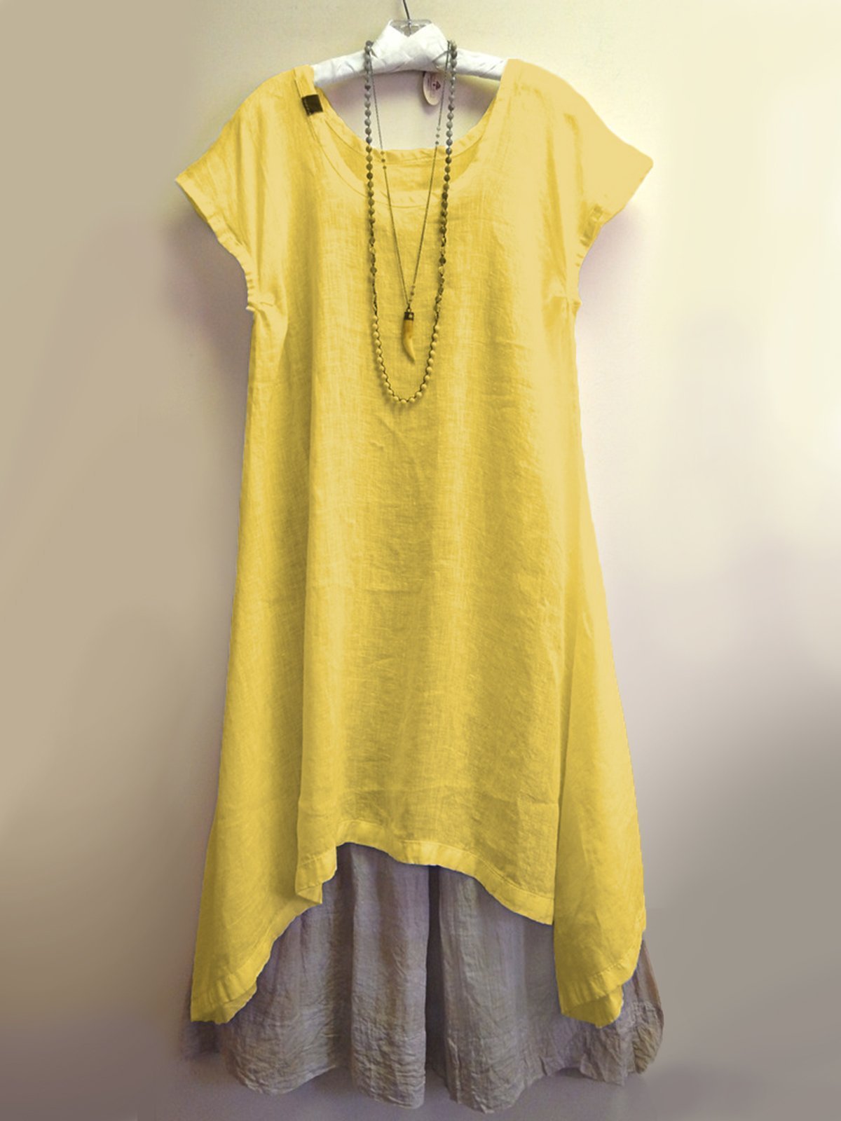 Women's Dress - Loose Fit - Short Sleeve - Round Neck - Layered Asymmetrical Hem - Flowy Boho Style