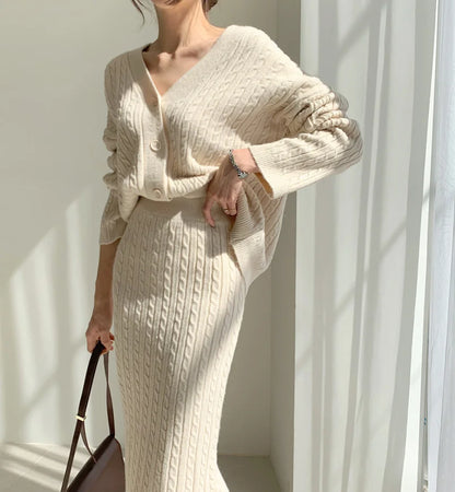 Women's narrow two-piece set knitted sweater