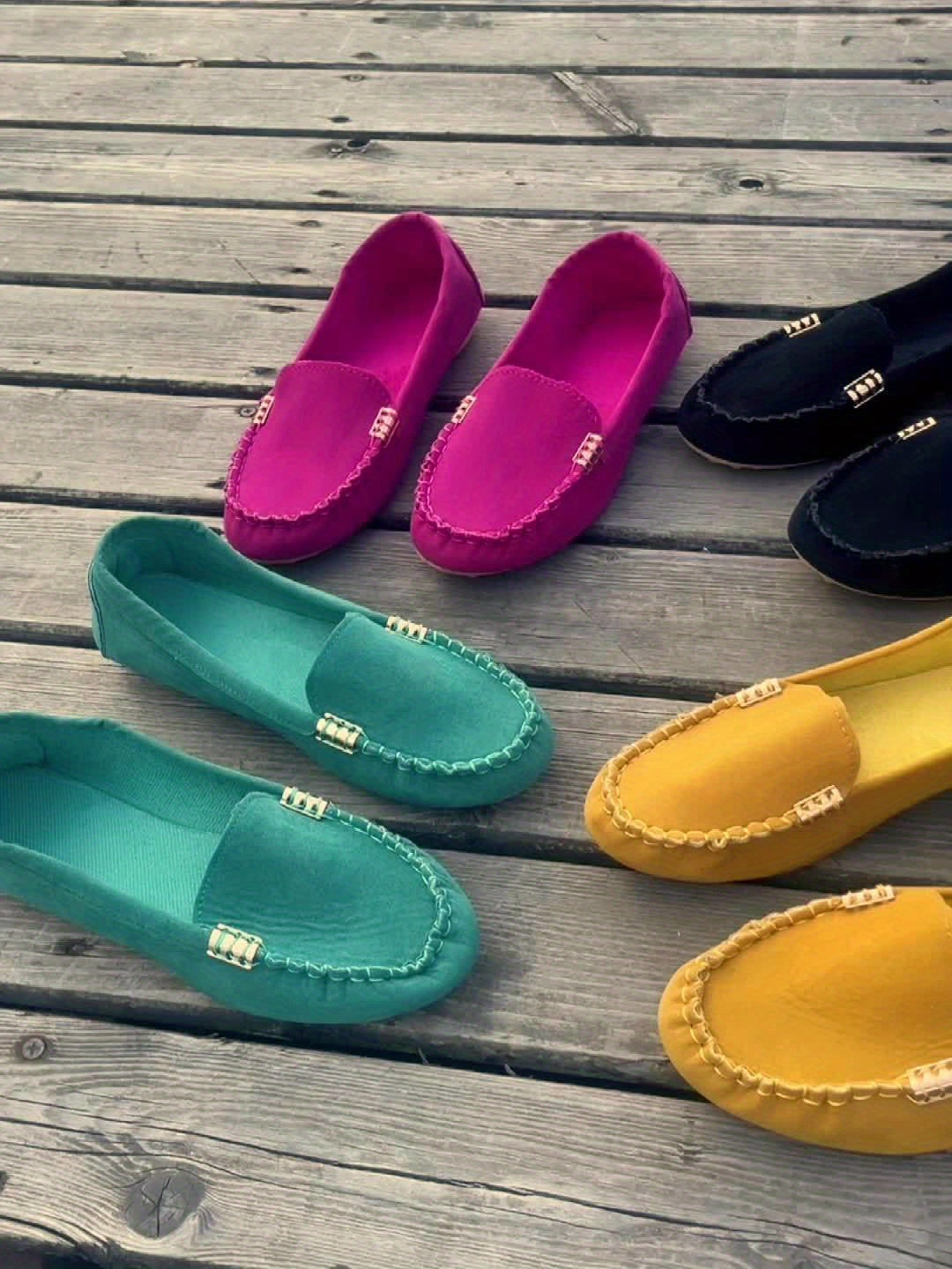 Slip-on moccasin loafers with decorative stitching for women