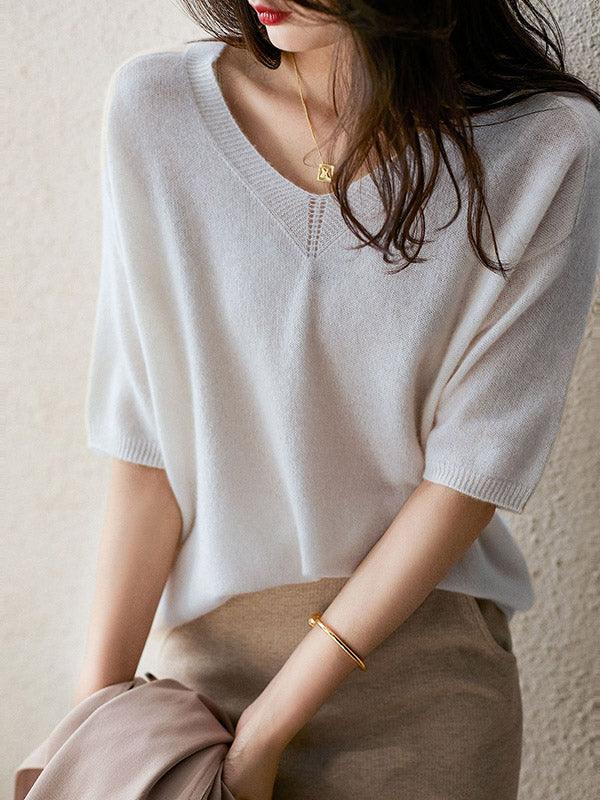 Women's v-neck five-point sleeves sweater