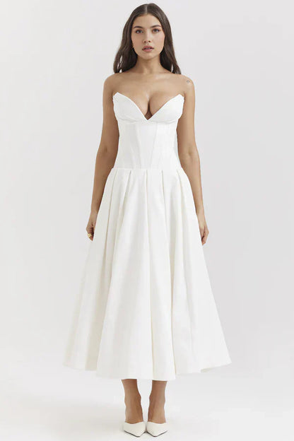 Women's Strapless Evening Gown - Sweetheart Neckline - Fitted Bodice - A-Line Silhouette