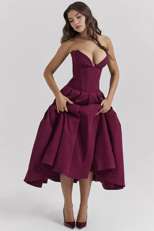 Women's Strapless Evening Gown - Sweetheart Neckline - Fitted Bodice - A-Line Silhouette