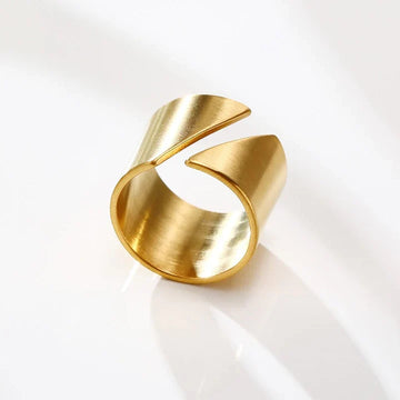 Golden solace statement ring