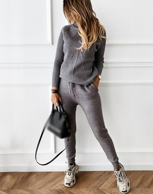 Two-Piece Ribbed Knit Relaxed Fit Jogging Suit Set 