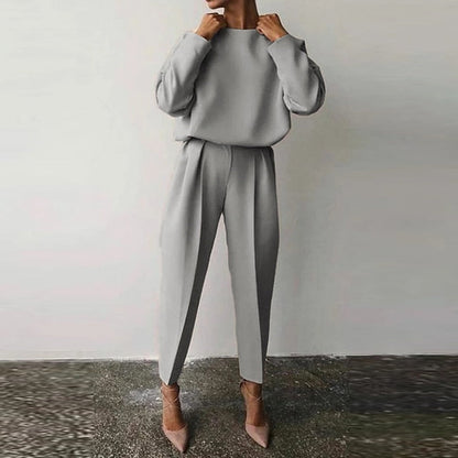 Women’s 2-Piece Suit Set – Relaxed Fit Top with Balloon Sleeves – High-Waisted Tapered Pants
