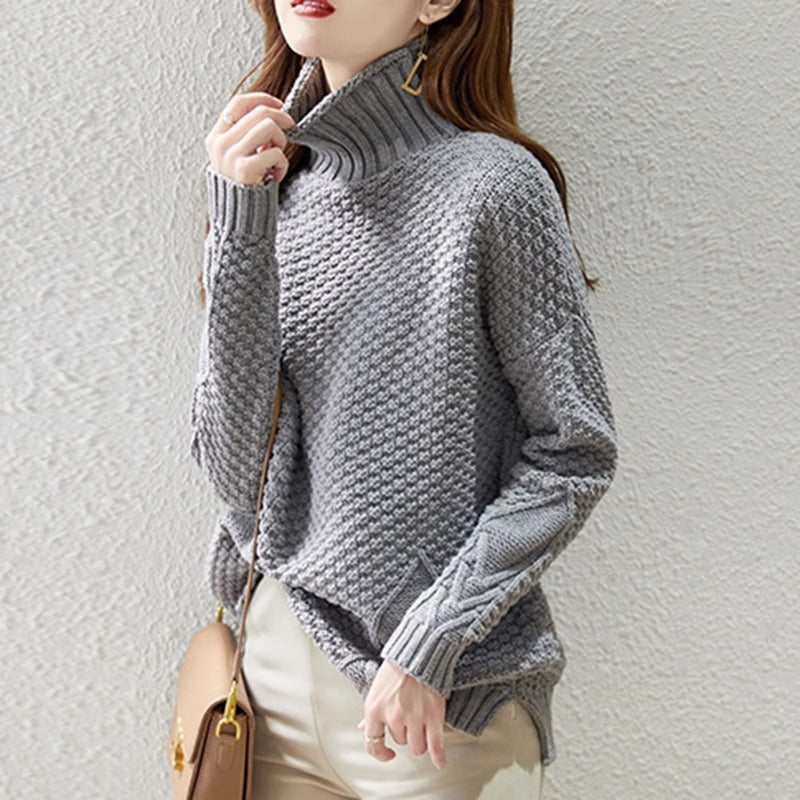 Women's turtleneck knit sweater