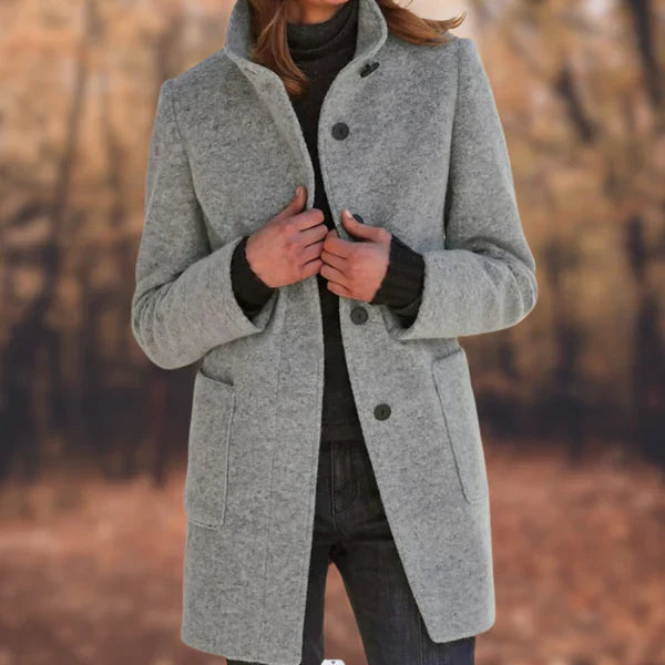High collar women's coat with buttons
