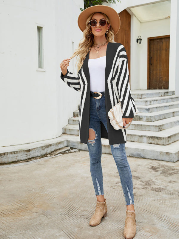 Women’s Long Cardigan - Geometric Pattern - Open Front - Relaxed Fit - Casual Layer