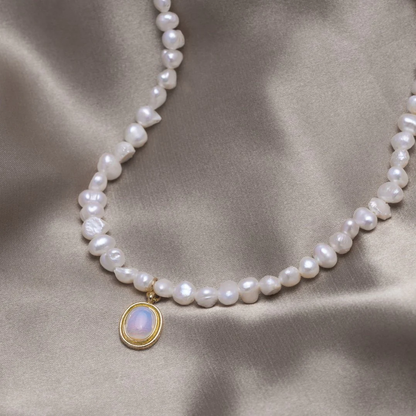 Moonstone luxurious necklace
