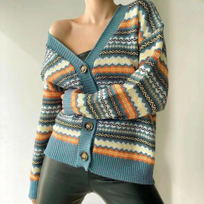 Women’s Cardigan – Relaxed Fit Knit – V-Neck – Button Front – Geometric Pattern