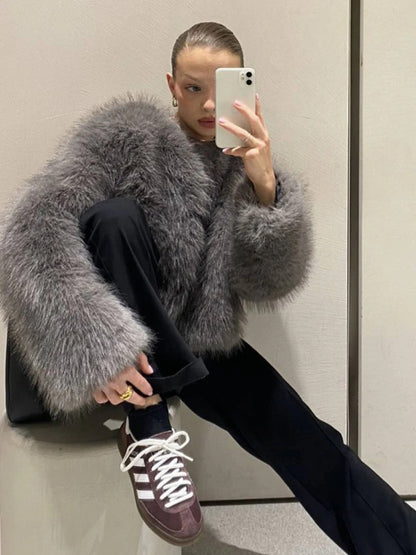 Women’s Coat - Faux Fur - Cropped Fit - Collarless Round Neck - Open Front