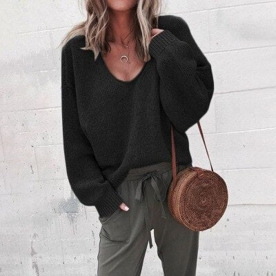 Wool Knit Relaxed Fit V-Neck Sweater 