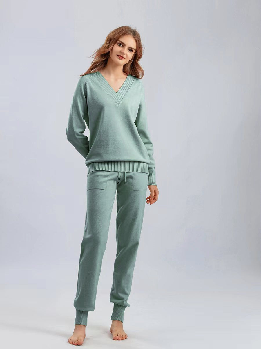 Women’s Two-Piece Knit Lounge Set – V-Neck Sweater – Relaxed Fit Joggers – Ribbed Trim