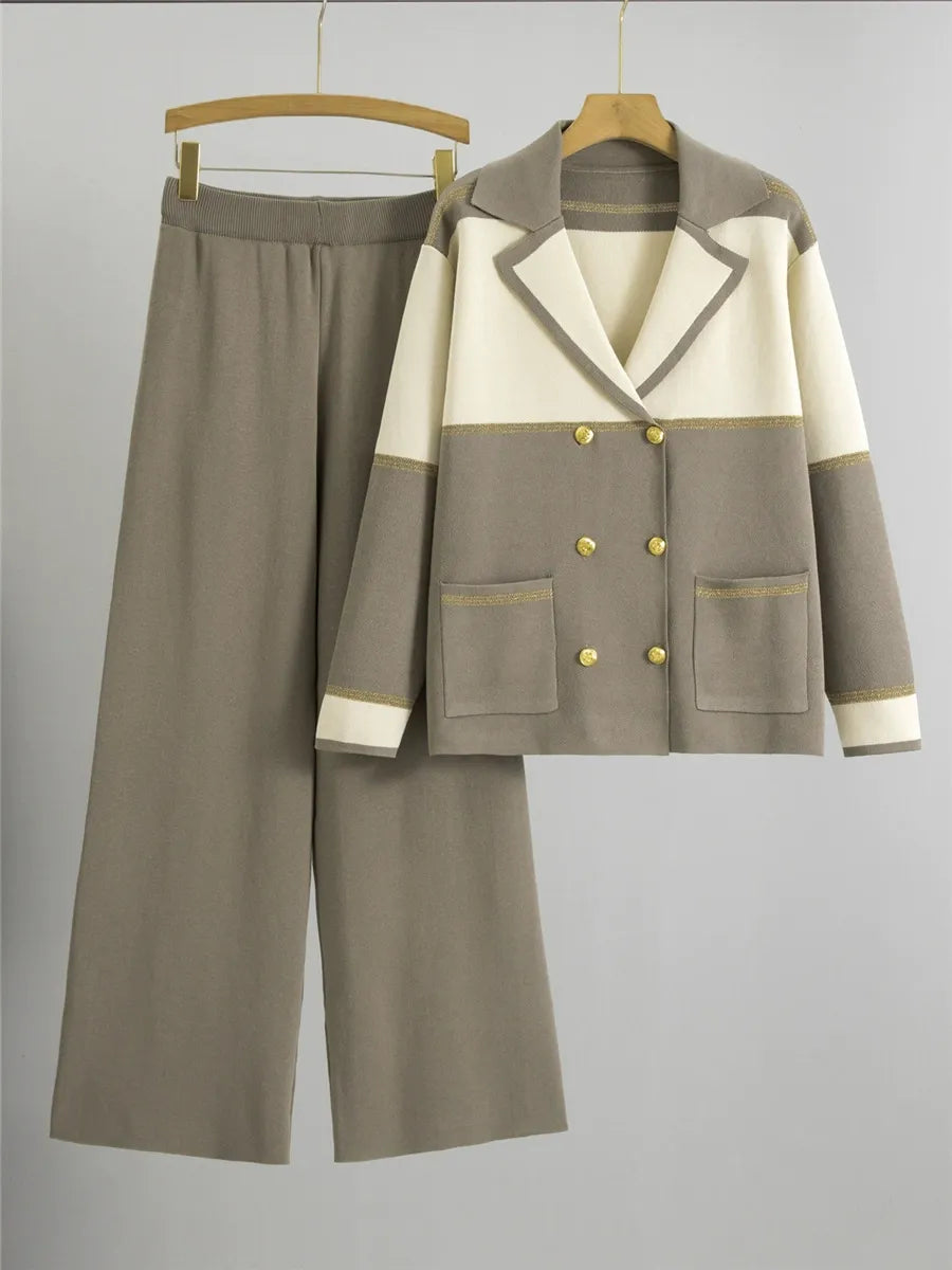 Women’s Two-Piece Suit – Knit Blazer and Wide-Leg Pants – Double-Breasted Fit