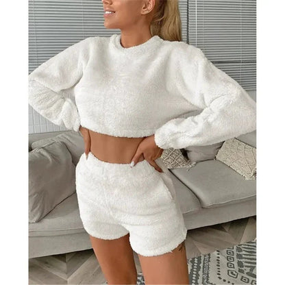 Women’s Loungewear Set – Plush Cropped Long Sleeve Top – High-Waisted Relaxed Shorts