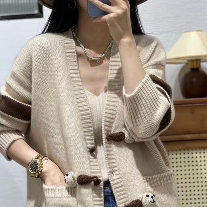 Women’s Cardigan – Wool Knit – Oversized Fit – V-Neck with Bear Buttons – Casual Style