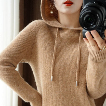 Women’s Hooded Pullover – Wool Blend – Relaxed Fit – Long Sleeve – Ribbed Cuffs