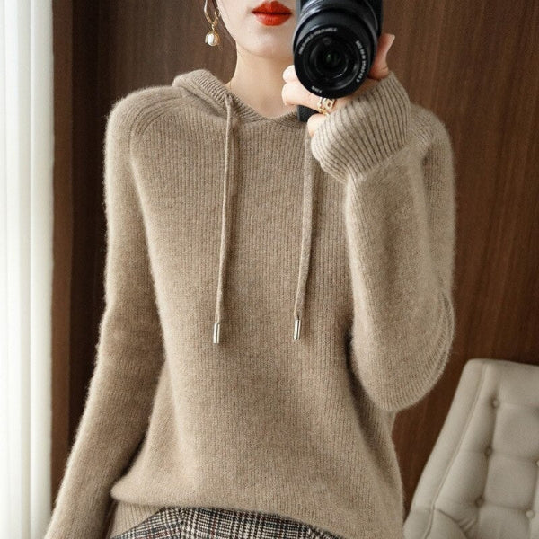 Women’s Hooded Pullover – Wool Blend – Relaxed Fit – Long Sleeve – Ribbed Cuffs