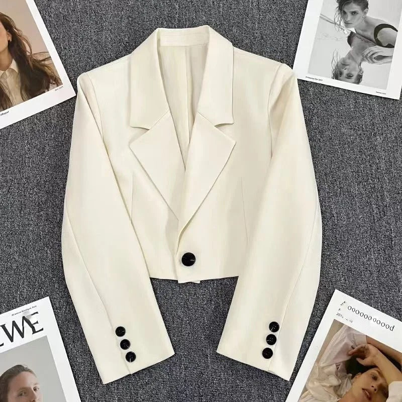 Women's short suit jacket