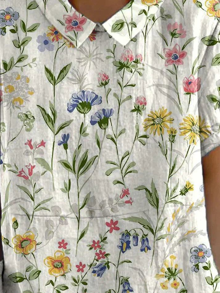 Women's vintage-inspired floral pattern shirt