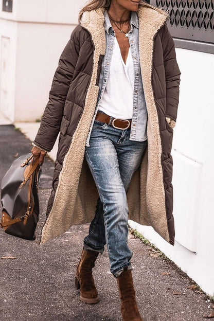 Women's long, comfortable coat