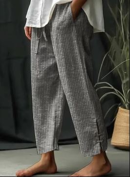Women's Cropped Pants - Relaxed Fit - Elastic Waist - Lightweight & Breathable