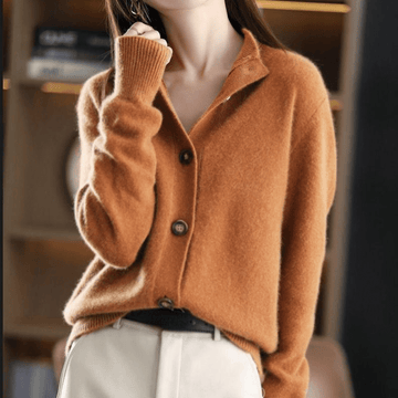 Button-up cardigan with collar for women