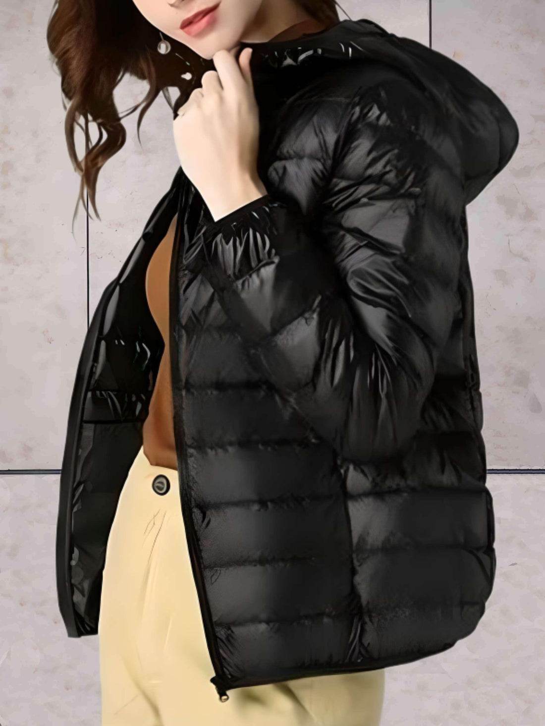 Elegant warm down jacket with hood for women