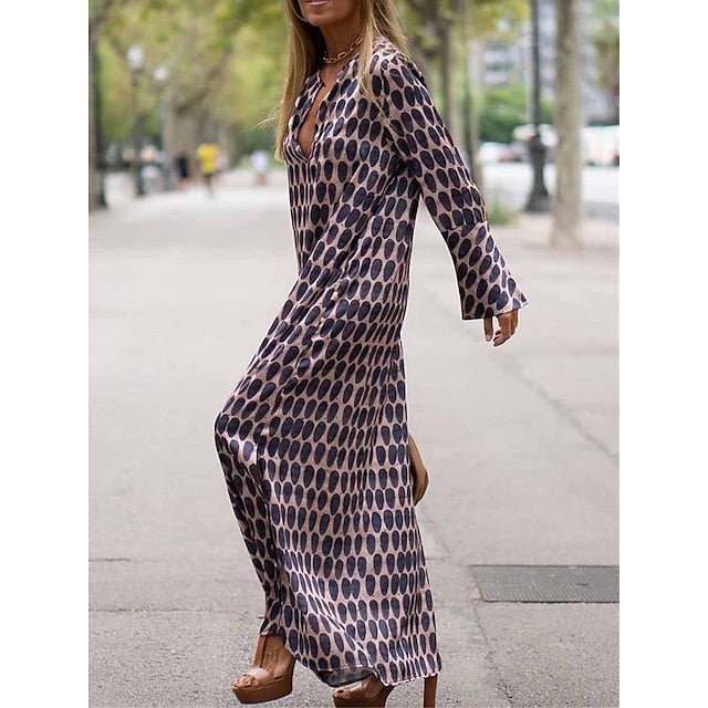 Women's Maxi Dress - V-Neck Long Sleeve - Flowing Loose Fit - Geometric Pattern