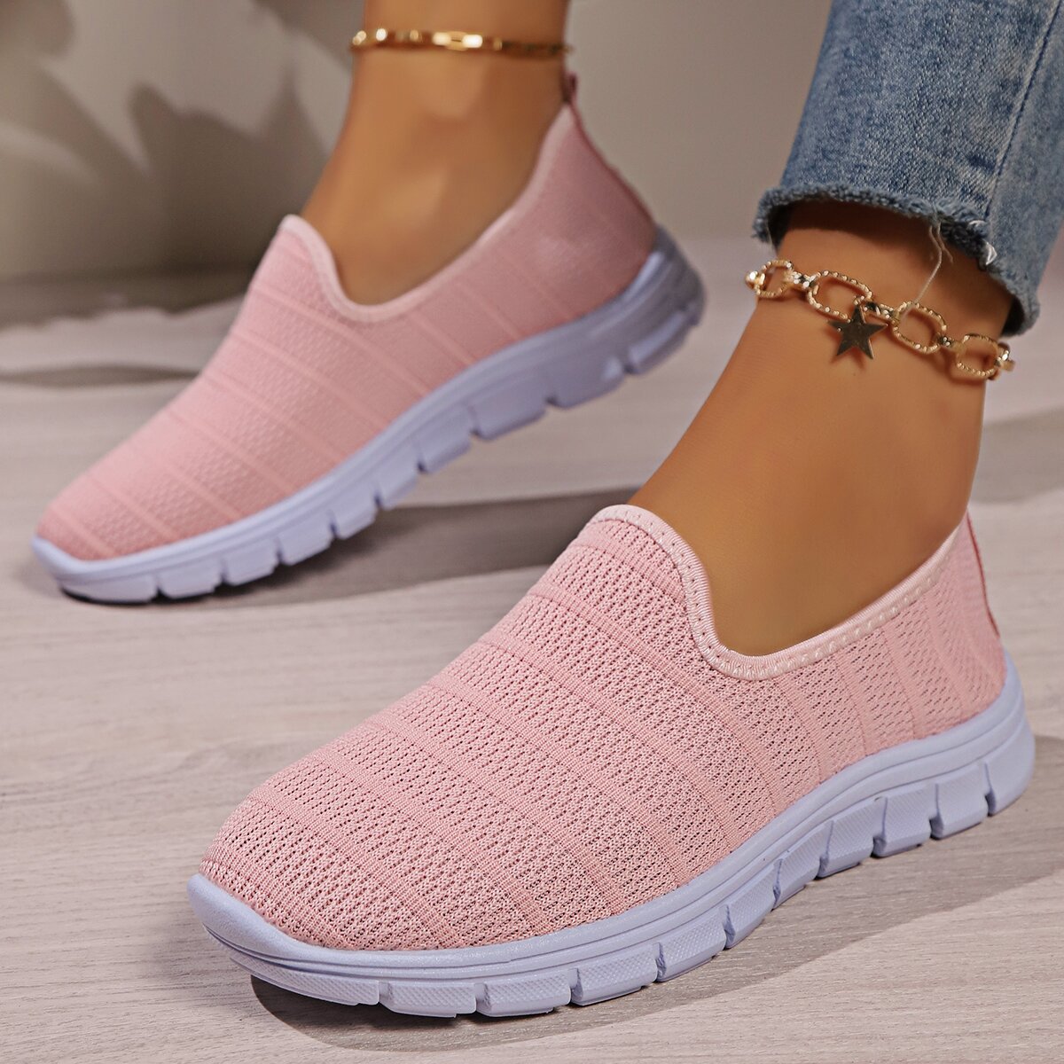 Lightweight Stretchy Knit Slip-On Walking Shoes