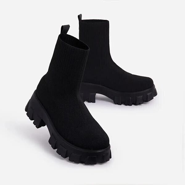 Women's winter boots with wedge sole