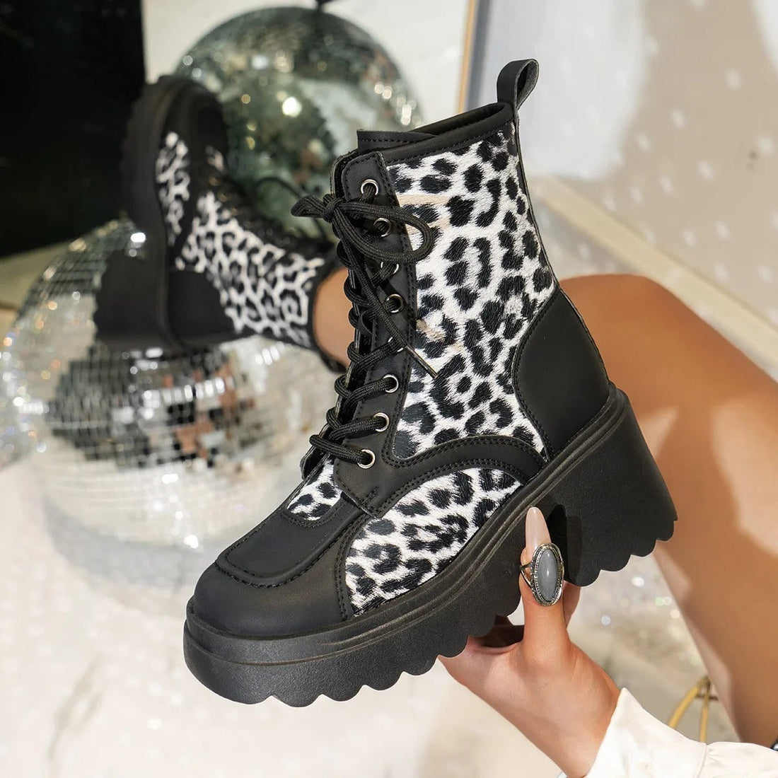 Women's leopard print lace-up boots