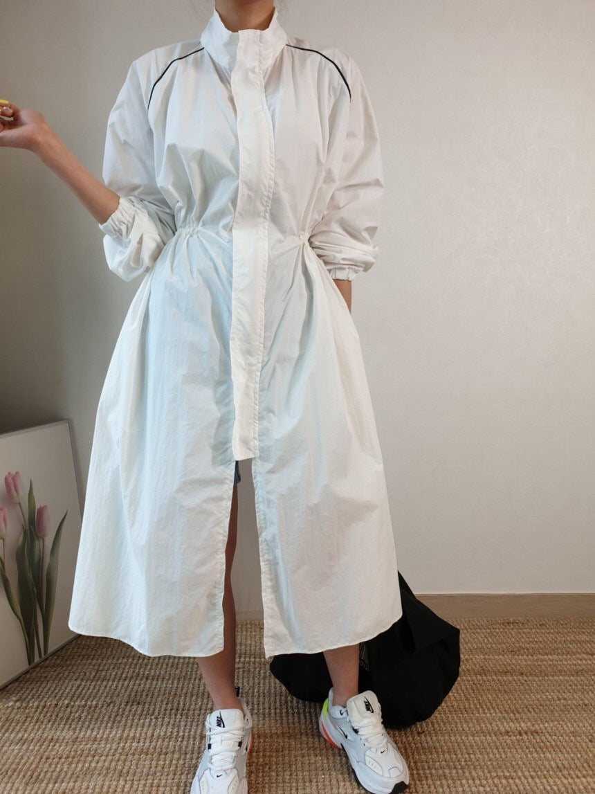 Women's oversize high collar warm long jacket for autumn and winter