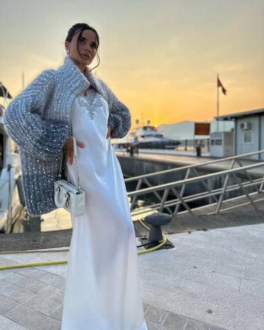 Women's loose v-neck coat with beads