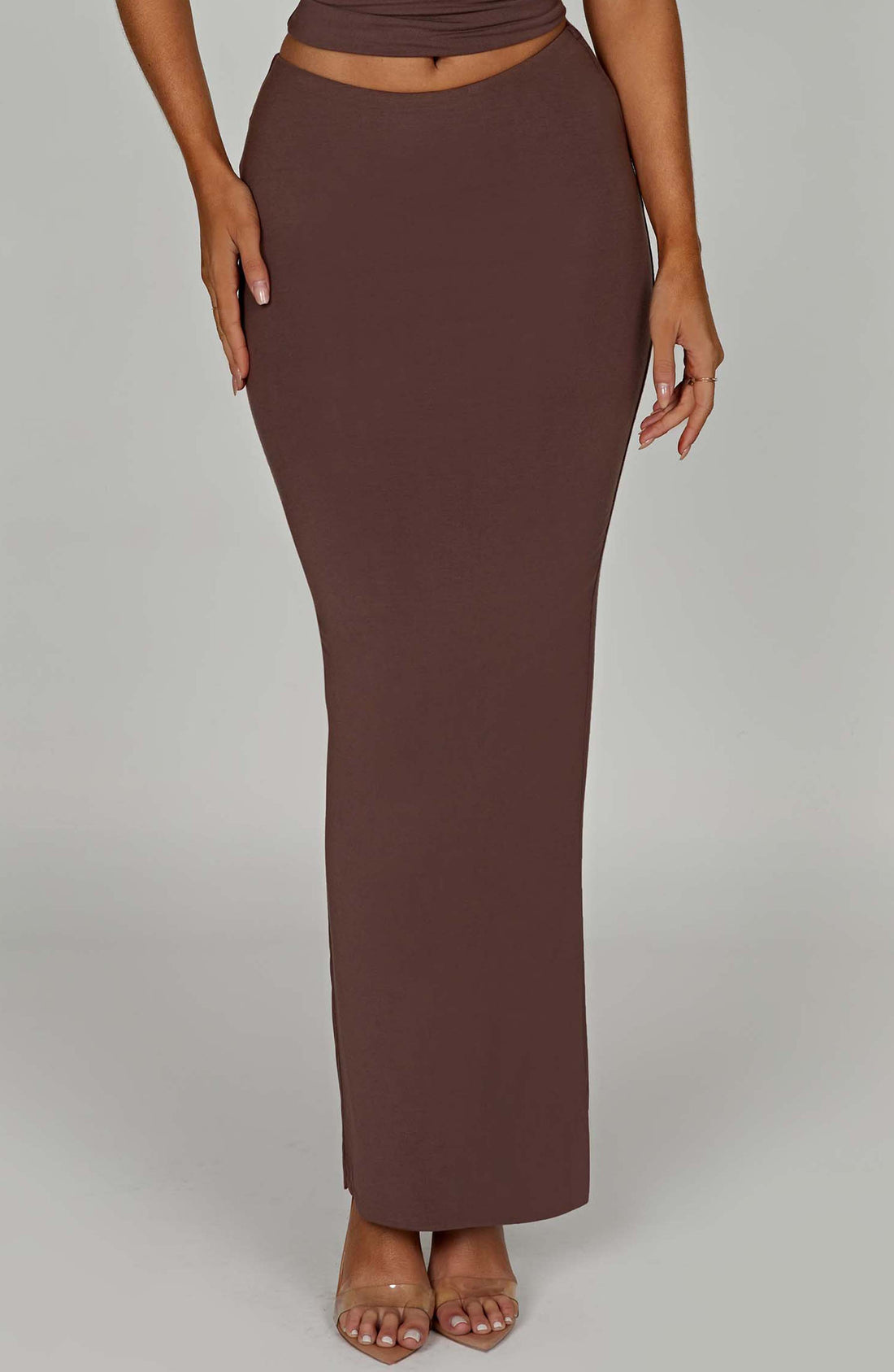 Niaja - plain sleeveless crop top and maxi skirt set